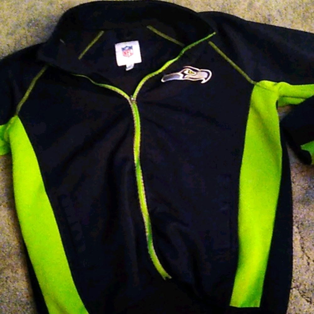 NFL Seahawks zip up jacket an Adult Large. Long sleeve.